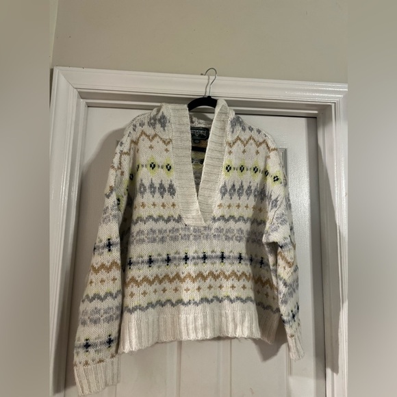 American Eagle pullover - Picture 1 of 4